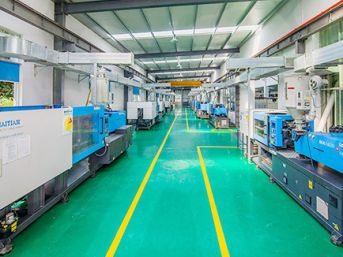 Plastmasas iesmidzināšanas darbnīca Plastmasas iesmidzināšanas darbnīca