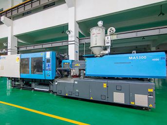 Plastmasas iesmidzināšanas darbnīca Plastmasas iesmidzināšanas darbnīca