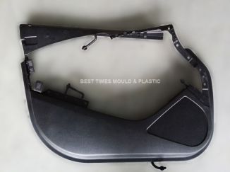 automotive plastic injection molded part